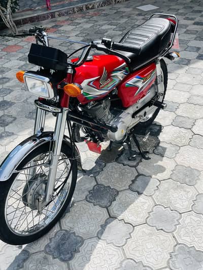 Honda CG 125 2023 model