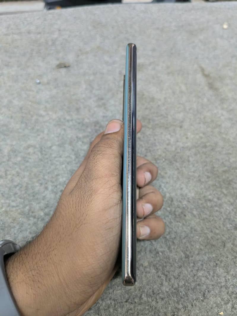 Infinix Zero 30 3
