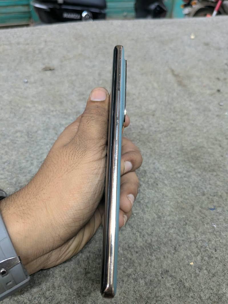 Infinix Zero 30 4