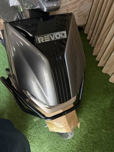 Revoo Electric Bike C35