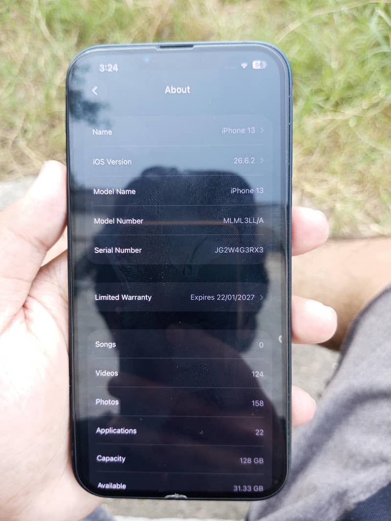 Apple iPhone 13 8