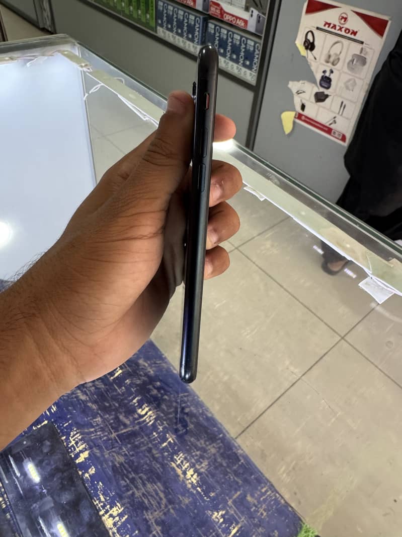 Apple iPhone SE 1