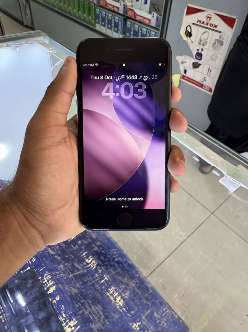 Apple iPhone SE 2