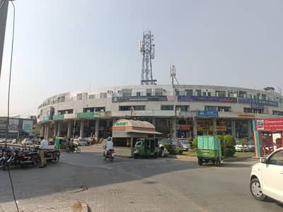 Massive Office LOW Budget Best FOR Software House Available in Phase 3 Y Block DHA Lahore