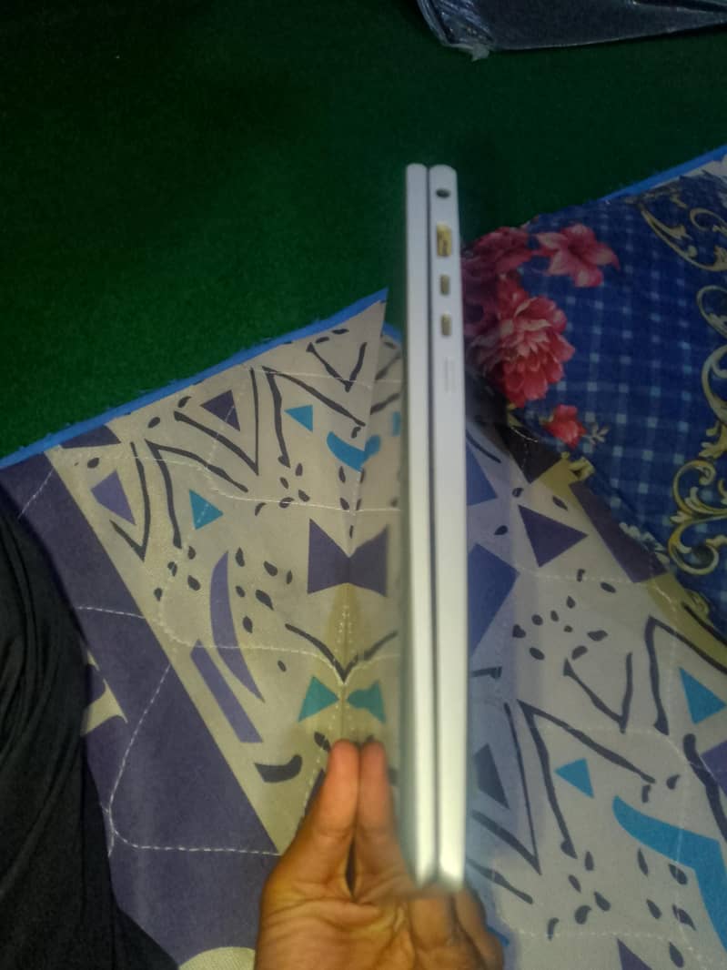 laptop 2