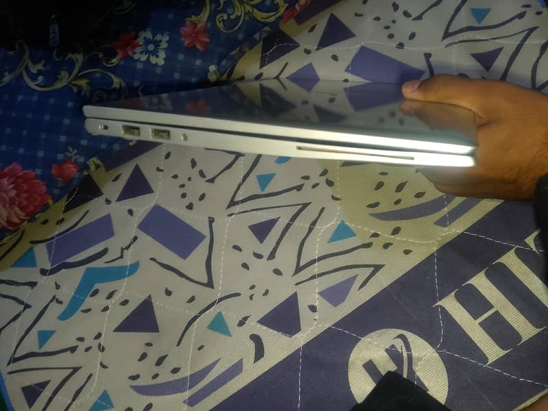 laptop 3