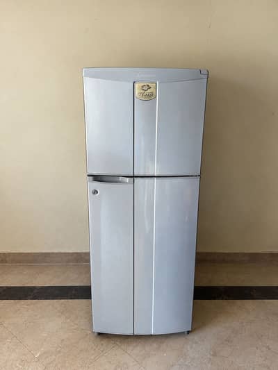 Mitsubishi Crystal Tiara Fridge+Freezer