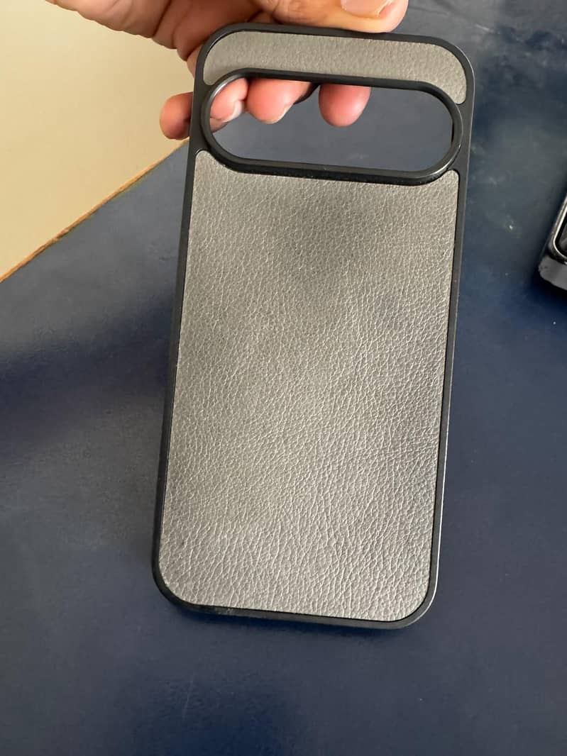 Google Pixel 9 6