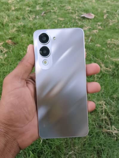 Vivo Y04