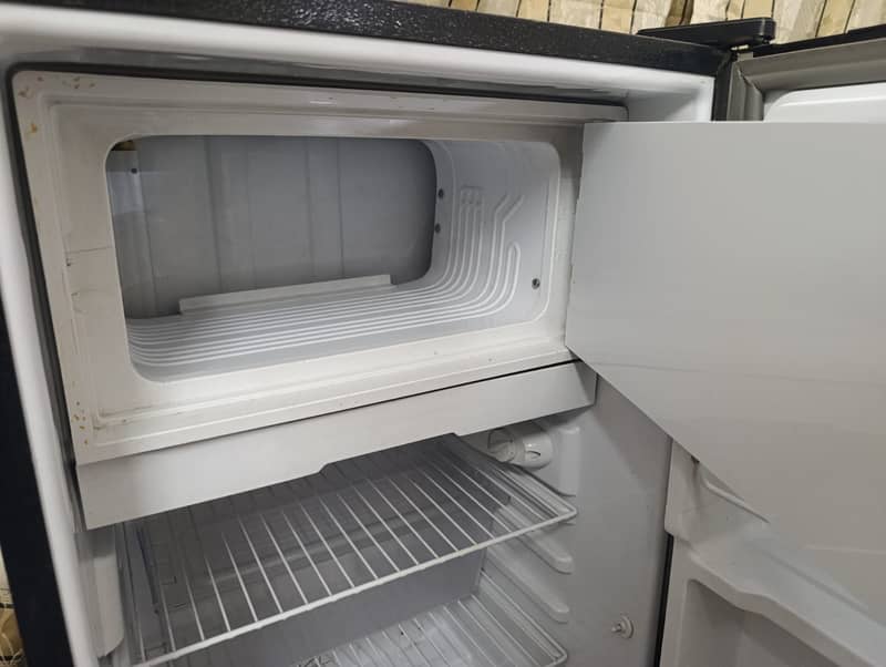 Fridge 1