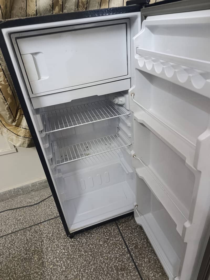 Fridge 4