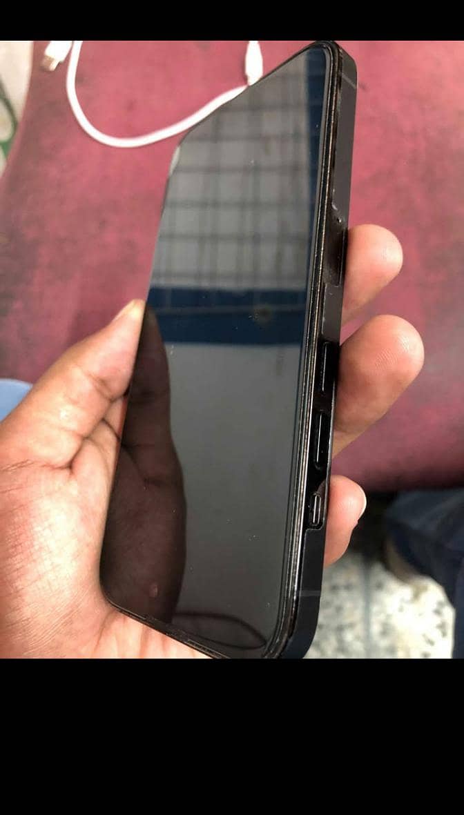 Apple iPhone 14 Pro 2
