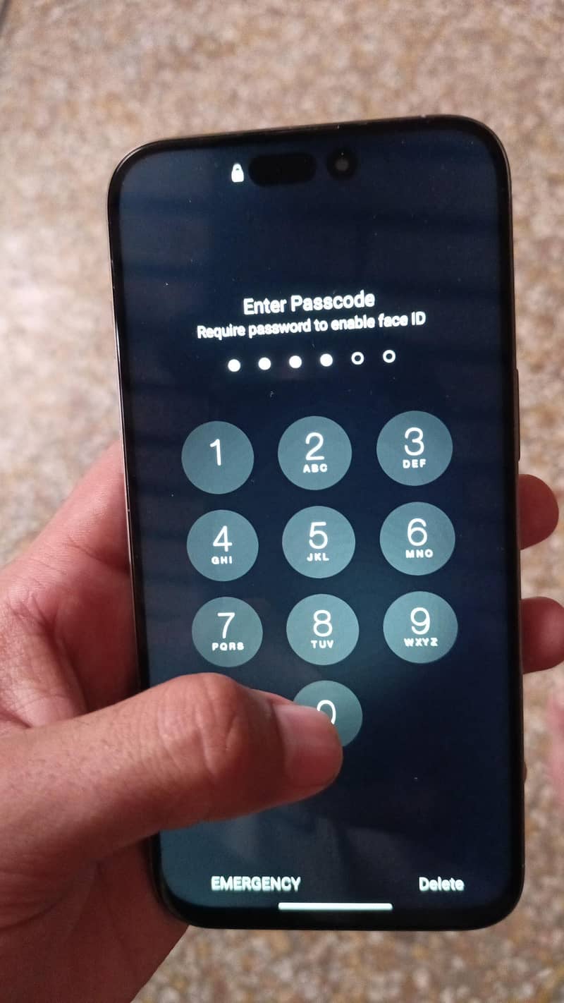 Apple iPhone 15 Pro Max 1