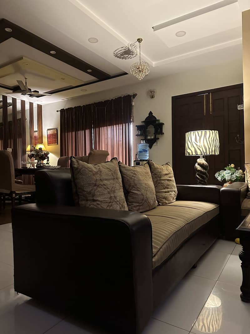 5 SEATER SOFA 2