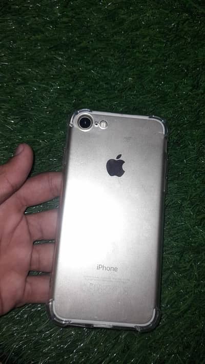 Apple iPhone 7