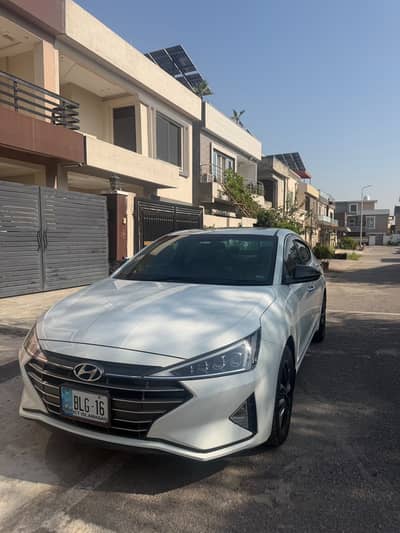 Hyundai Elantra 2.0 Limited Edition (Cappuccino Interior) 2026