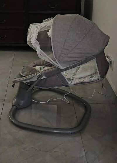 Mastela 3-in-1 Deluxe Baby Rocker Swing with Remote Control