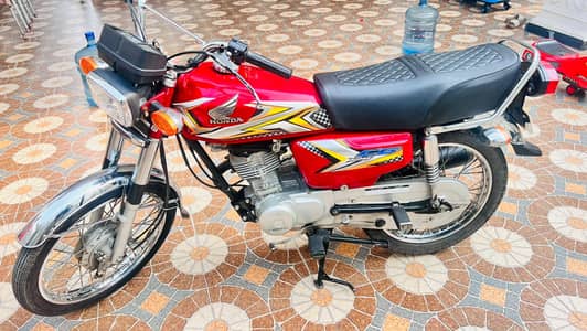 Honda CG 125 2025