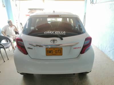 Toyota Vitz F 1.0 2015 model 2018 registered white