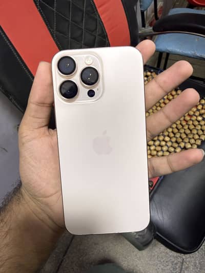 Apple iPhone 16 Pro Max