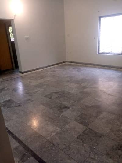 1 Kanal Upper Portion for Rent in Model Town | Hot Location