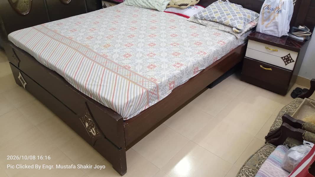 Double Bed King Size 5