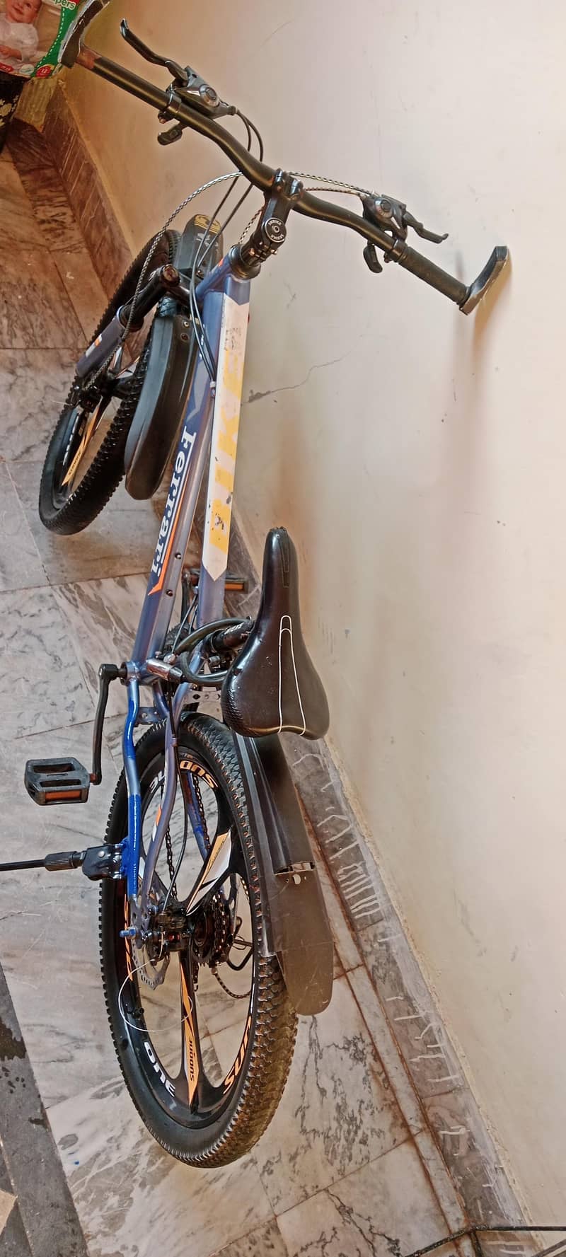 بہترین کنڈیشن میں 26 انچ اسپورٹس سائیکل برائے فروخت 6