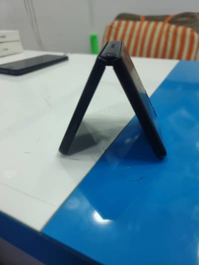 Samsung Mobile Z Fold 3