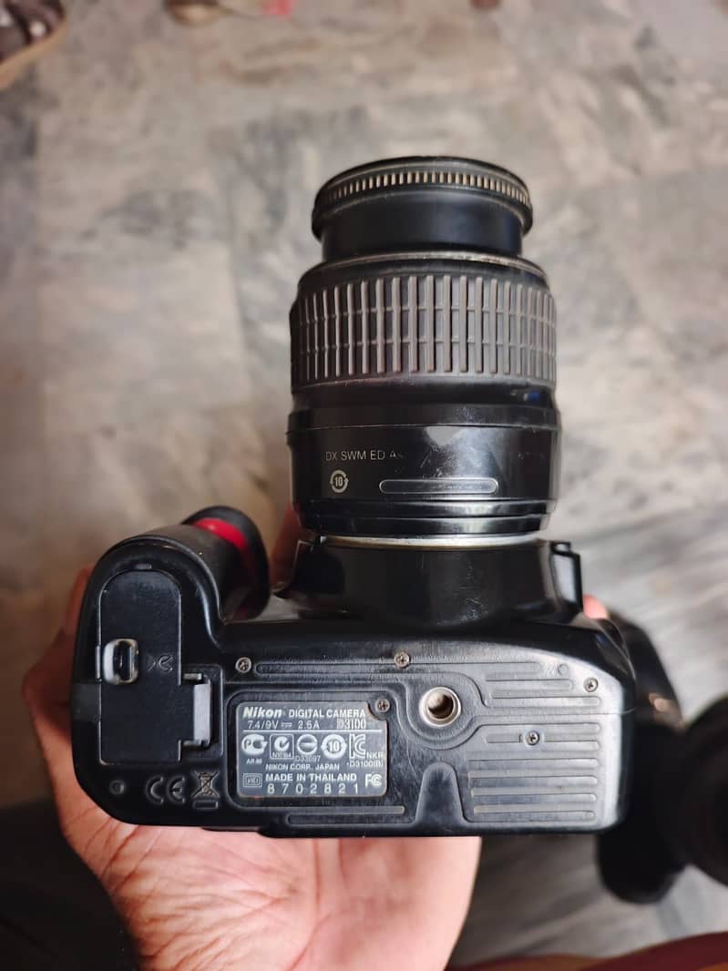 DSLR Camera 1