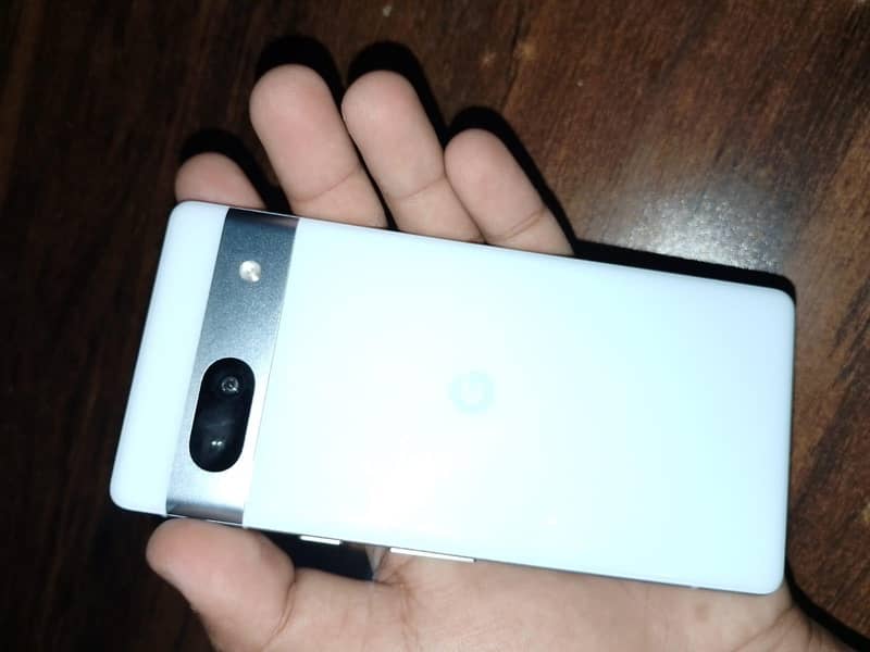 Google Pixel 7a 3