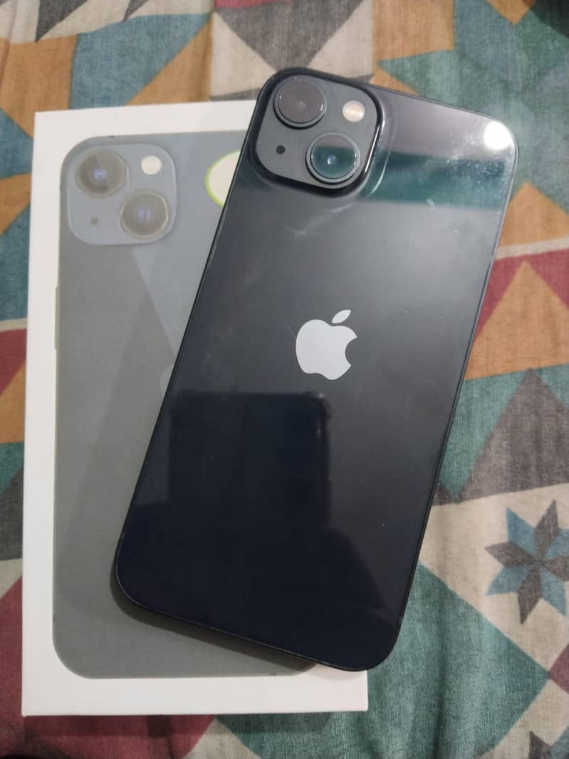 Apple iPhone 13 0