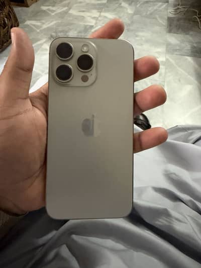 Apple iPhone 15 Pro Max