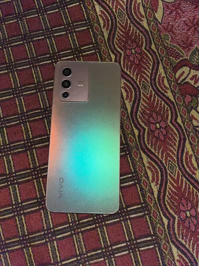Vivo V23