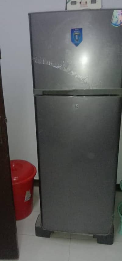 Haier Refrigerator, model HRF-355.