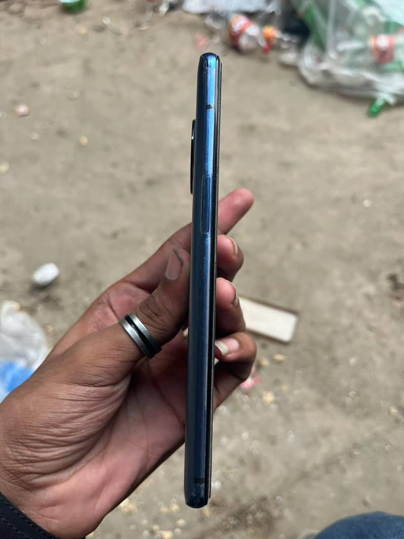 One Plus 7T 3
