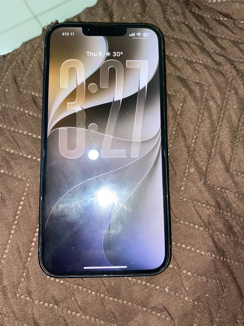 Apple iPhone 13 0
