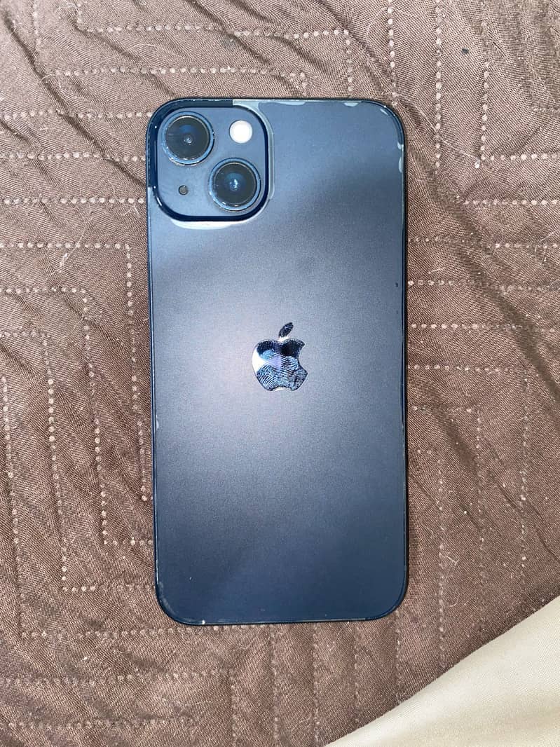 Apple iPhone 13 4