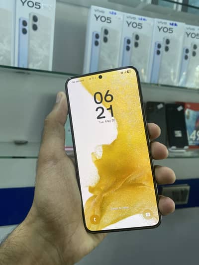 Samsung Mobile S22