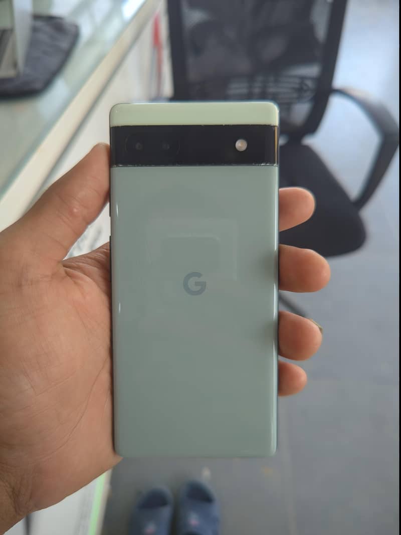 Google Pixel 6a 5