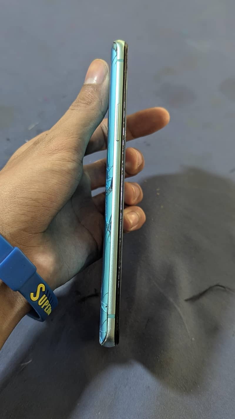 One Plus 8 5