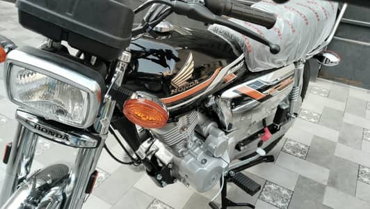 HONDA CG125 self and classic CG125