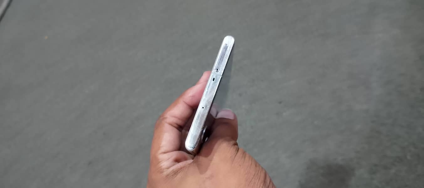 Samsung Mobile Note 10 Plus 2