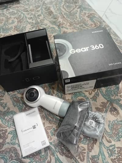 Samsung Gear 360 (2017) — SM-R210