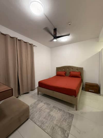 Daily Basis Apartment & Rooms Per day Perweek Short stay Available in E-11 Islamabad