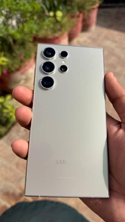 Samsung Mobile S24 Ultra