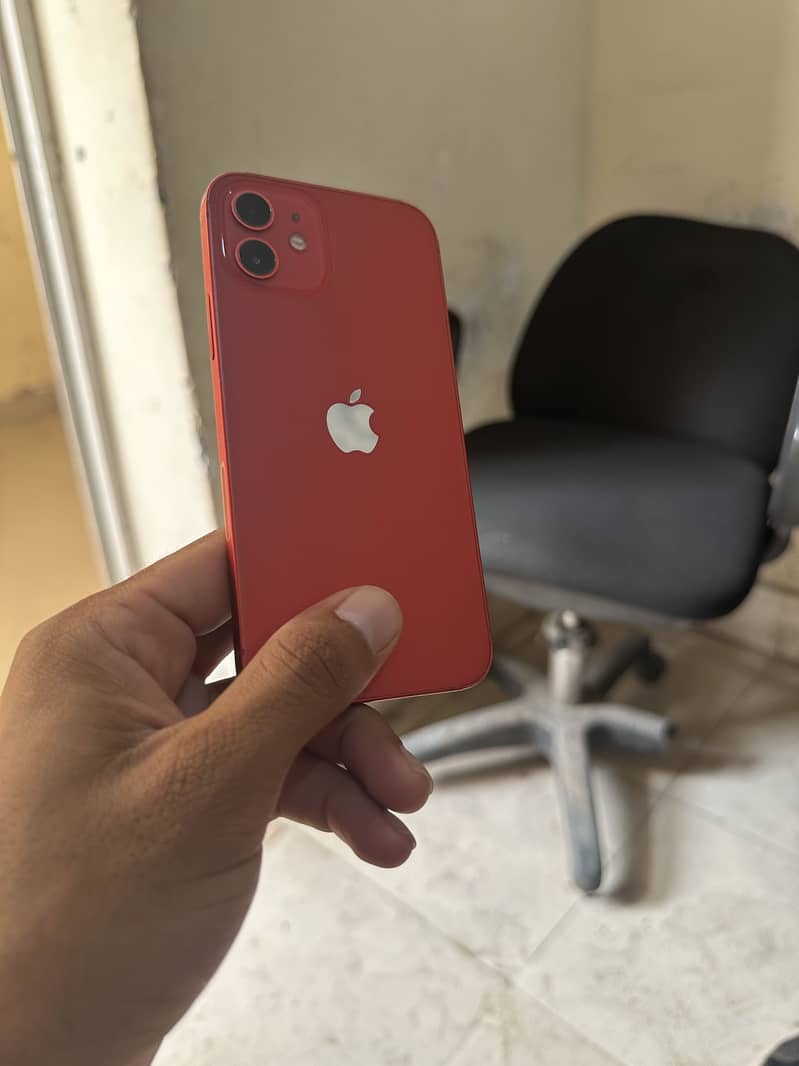 Apple iPhone 12 1