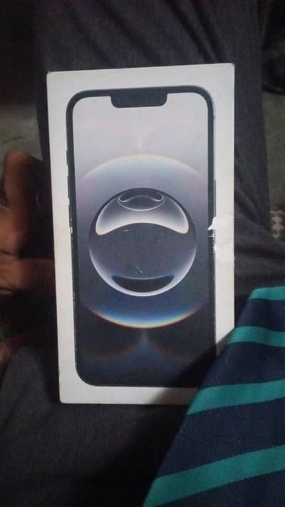Apple iPhone 16e