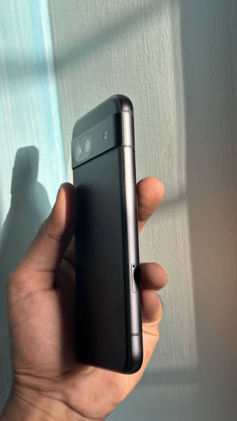 Google Pixel 8a 3