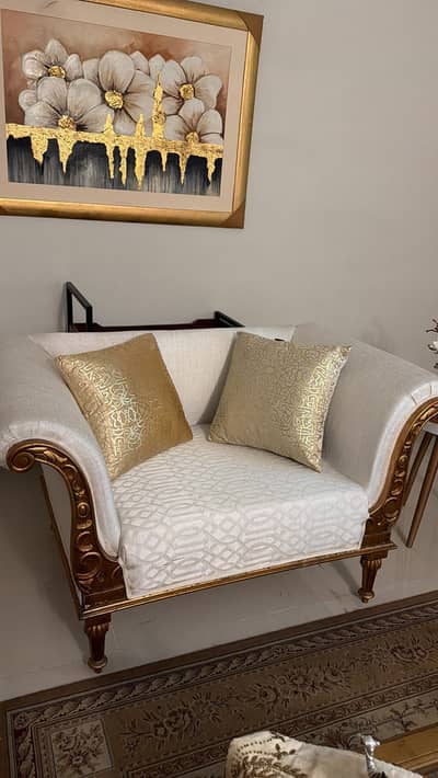 Sheesham sofa set with gold leafing