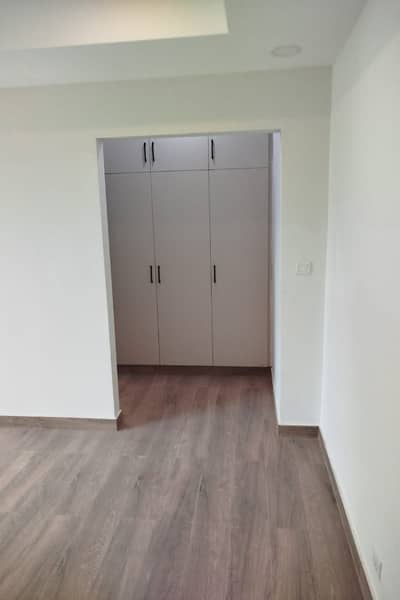 14 Marla 4 Bed Flat For Rent in Askari 10 Sector G | Family Building